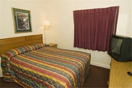 Mid-Town Inn Clarksville Bilik gambar