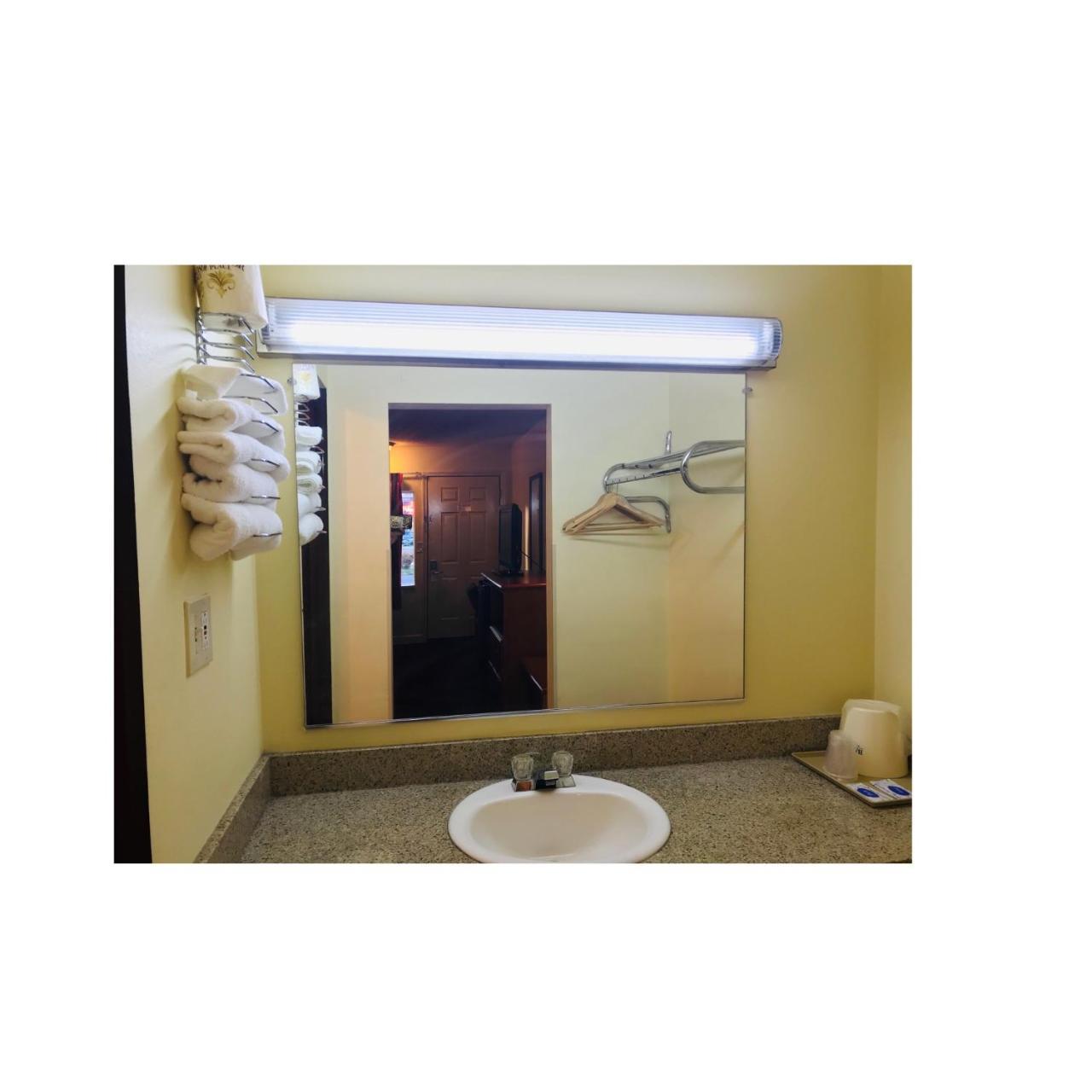 Mid-Town Inn Clarksville Luaran gambar